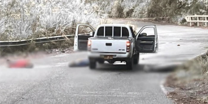 Tres hombres fueron sacados de una finca, se los llevaron y luego aparecieron sin vida junto a una camioneta