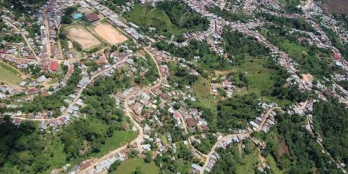 Tres personas murieron tras impacto de dron cargado con explosivos en una casa